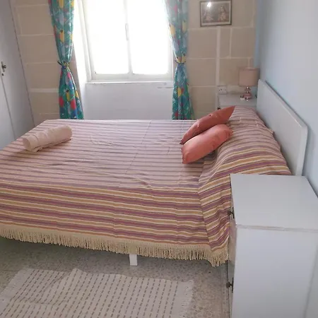 Apartment Ta' Karmni Marsalforn