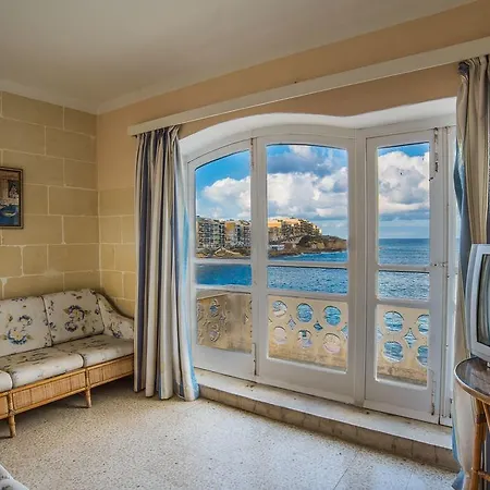 Apartment Ta' Karmni